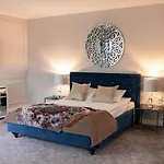 Na Wzgorzu W Zielonym Sercu Lodzi Przy Parku Krajobrazowym Ruda Willowa Bed & Breakfast