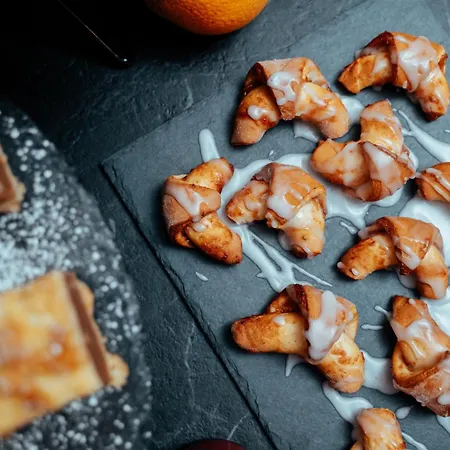 Bed and Breakfast Na Wzgorzu W Zielonym Sercu Lodzi Przy Parku Krajobrazowym Ruda Willowa 3*