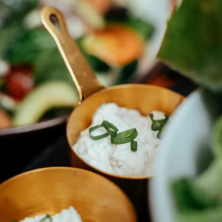 Na Wzgorzu W Zielonym Sercu Lodzi Przy Parku Krajobrazowym Ruda Wiilowa לינה וארוחת בוקר 3*