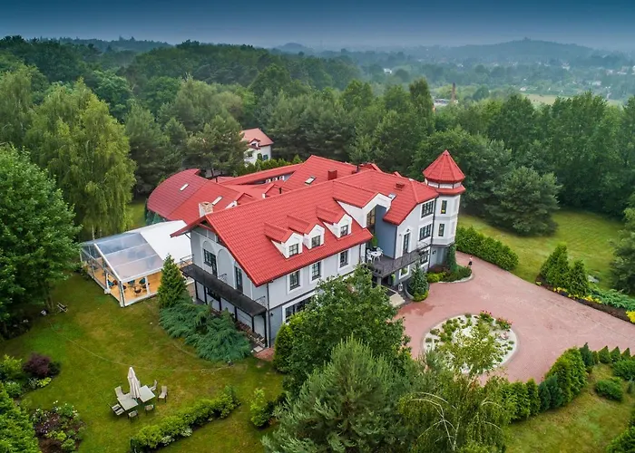 Na Wzgorzu W Zielonym Sercu Lodzi Przy Parku Krajobrazowym Ruda Willowa