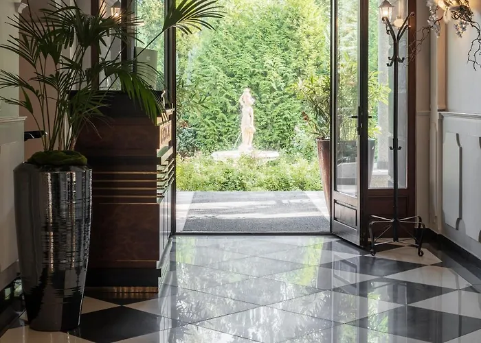 Bed and Breakfast Na Wzgorzu W Zielonym Sercu Lodzi Przy Parku Krajobrazowym Ruda Willowa Λοτζ