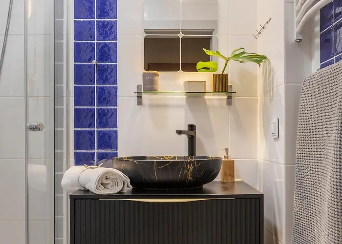 Bed and Breakfast Na Wzgorzu W Zielonym Sercu Lodzi Przy Parku Krajobrazowym Ruda Willowa Λοτζ