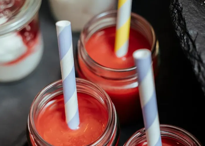 Na Wzgorzu W Zielonym Sercu Lodzi Przy Parku Krajobrazowym Ruda Willowa